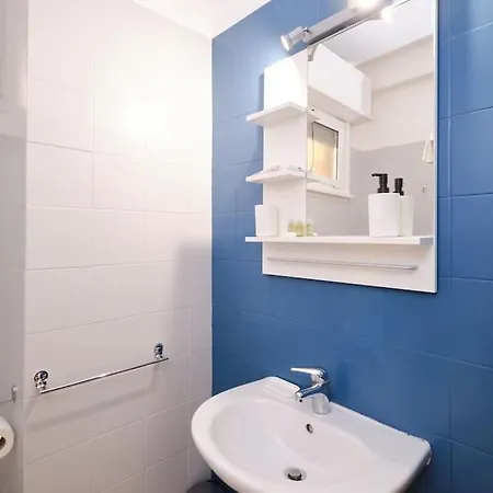 Apartment Tuscolana Blu - Grazioso Monolocale Rome