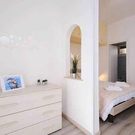 Tuscolana Blu - Grazioso Monolocale